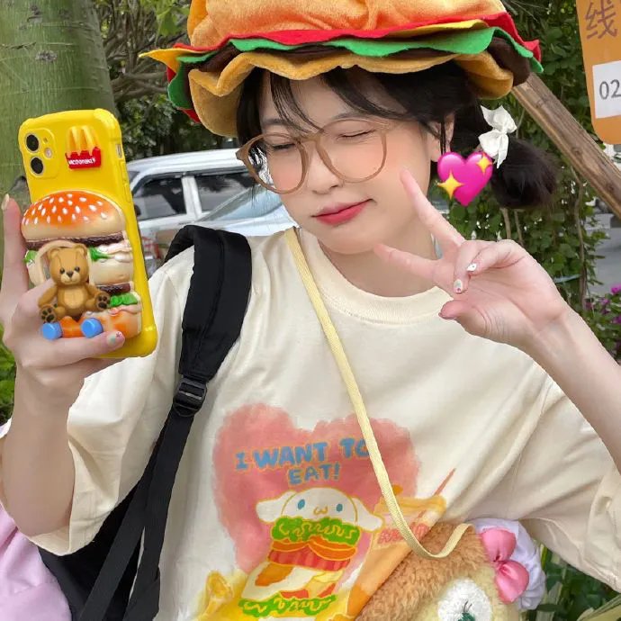 呢喃语页